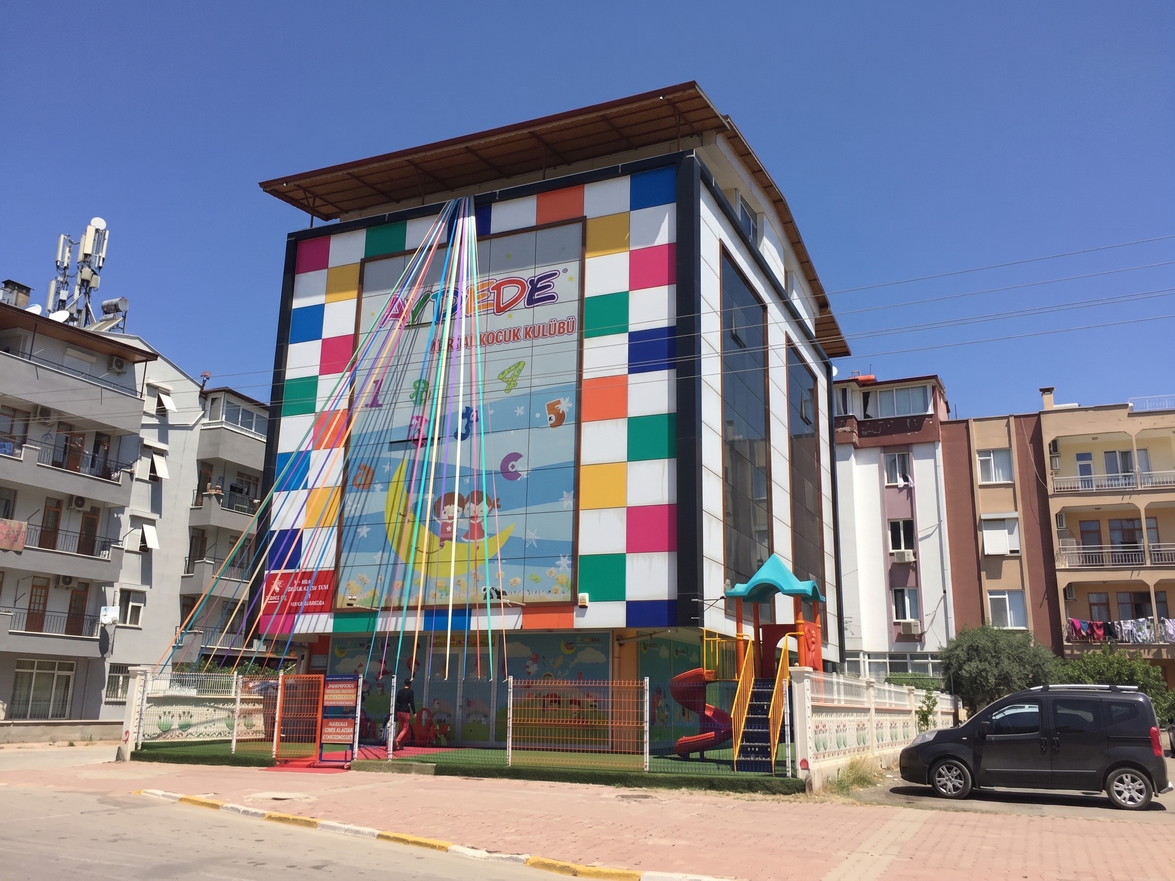 Aydede Kreş binası